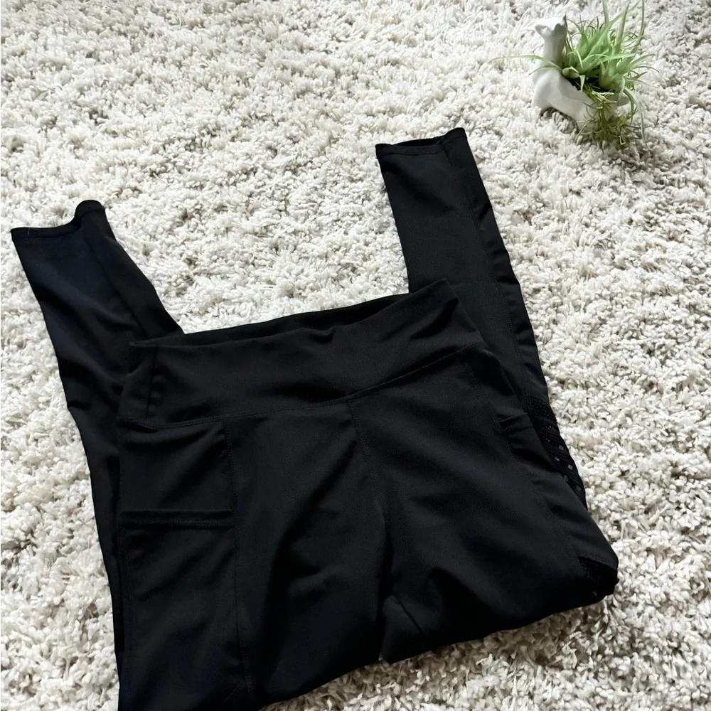 Super cute thick workout mesh, side, leg, see-through gym, black leggings - Picture 6 of 6